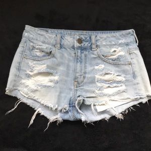 American Eagle Distressed Shorts🎀